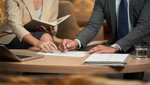 Sviamento sistematico della clientela: Indagini Investigative e Tutela Legale per l'aziende colpita